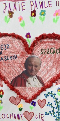 Laurki wykonanych przez dzieci z SP7 w Cieszynie z okazji setnych urodzin Jana Pawła II 2020